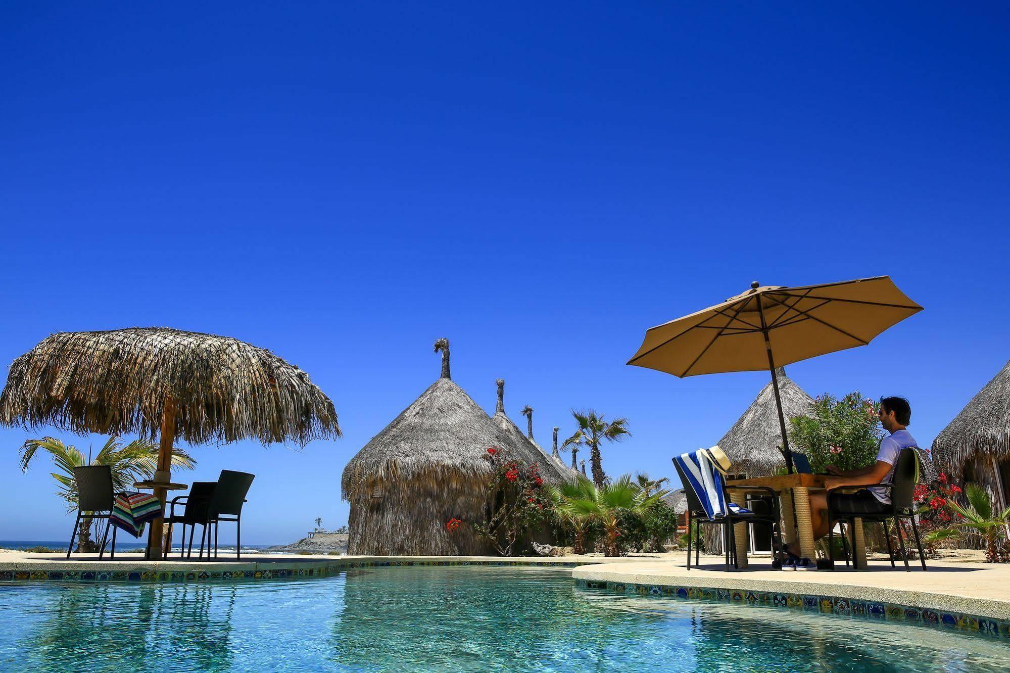 Mayan Village Beach Front Hotel El Pescadero  ภายนอก รูปภาพ